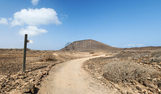 Caldera山的步行道路图片