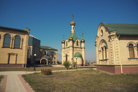 高加索地区的俄罗斯教堂图片
