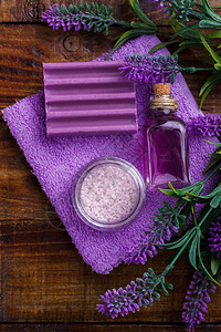 香皂和保健用品熏衣机手工肥皂体油浴盐图片