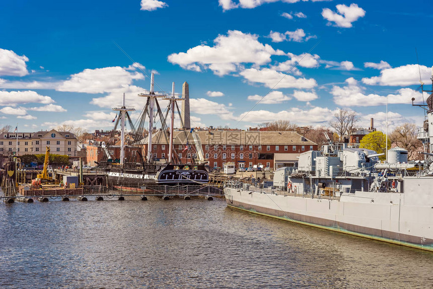 波士顿凯尔特人如何利用空间与传球打破联防 揭秘其团队篮球背后的战术逻辑