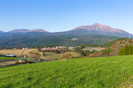 雾岛山与日本风景图片