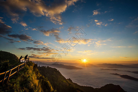 泰国清莱山峰PhuChee图片