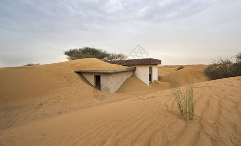迪拜附近一个废弃村落的房屋图片