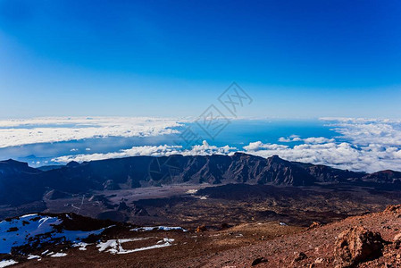 西班牙最高山峰提德火山顶端的景象特纳里夫图片