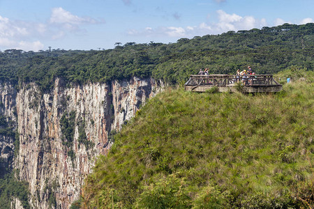 在巴西南里奥格兰德的ItaimbezinhoCanyonCambaradoSulRioGrandeSul图片