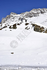 伊朗斯法罕Fereydunshahr滑雪胜地Barf图片