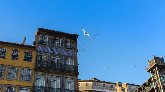 葡萄牙波尔图老城区的建筑图片