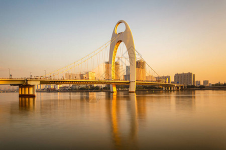 朱江的现代桥和广州市金融区现代化建设工程图片