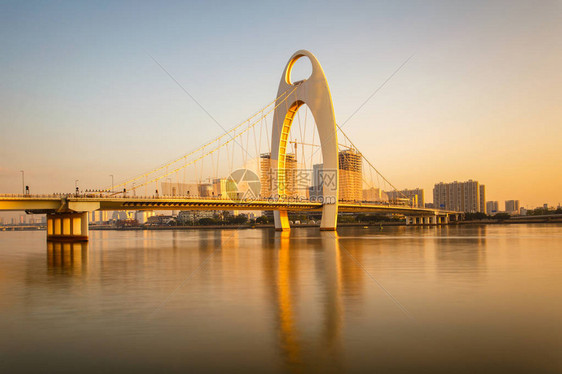 朱江的现代桥和广州市金融区现代化建设工程图片