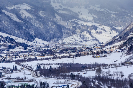 AustrianSPA和滑雪度假胜地BadGastei图片