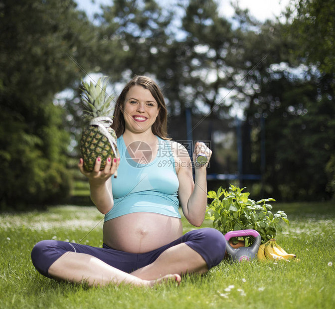 健身孕期妇女健康生图片