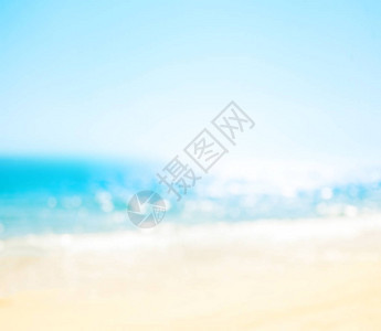 浅蓝色夏季白色热带沙滩图片