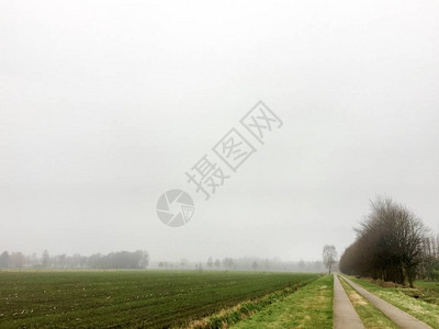 秋季乡村公路农村地区图片