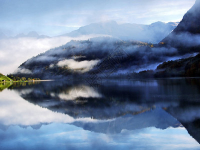 瑞士格拉鲁斯州Klontal河谷和山脉GlasrusAlps瑞图片