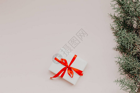 圣诞树和礼物1圣诞图片