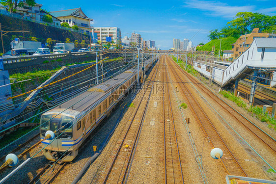 通往横滨站的线路群图片