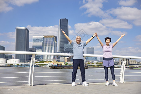 老年夫妇户外运动锻炼形象健康生活高清图片素材