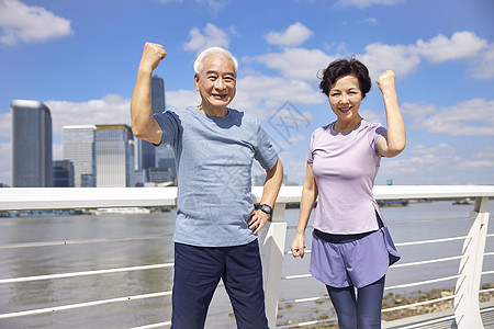 健身老年夫妇户外运动加油形象背景