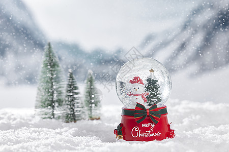 冬季圣诞水晶球静物背景
