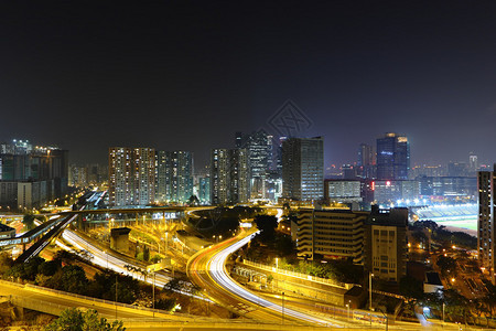 夜晚的现代都市背景图片