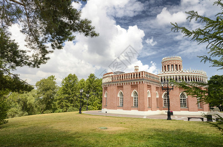 察里齐诺公园的古宫殿图片