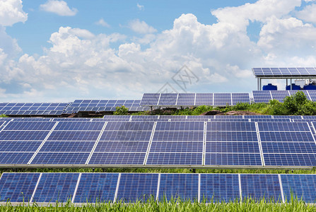 光伏发电站太阳能发电站中的太阳能电池板光伏可再生能背景