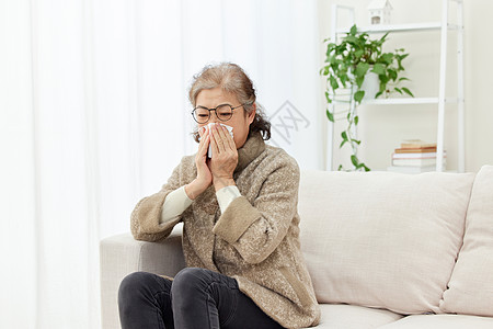 感冒老人居家老人生病感冒背景