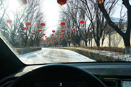 别墅区雪景图片