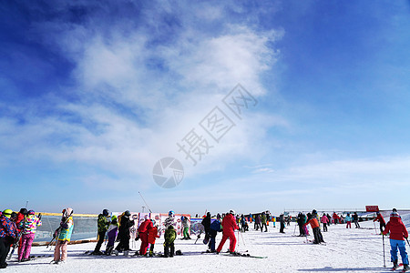 滑雪场图片