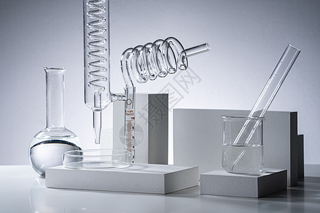 实验室的玻璃器皿图片