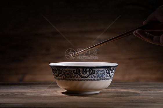 碗和筷子图片