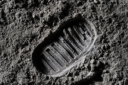 月球上的足迹图片