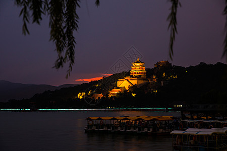 北京颐和园夜景图片