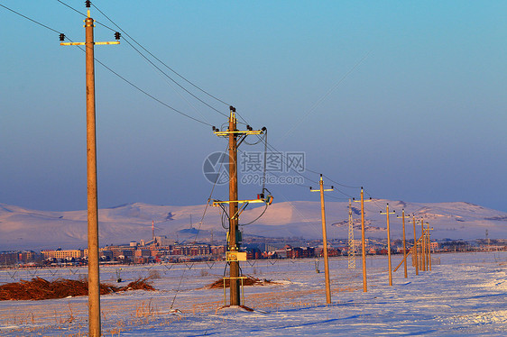 内蒙古额尔古纳市乡村雪景图片