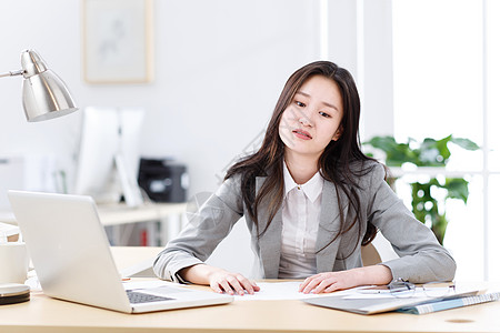 垂头丧气的商务女人图片素材