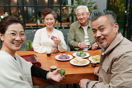 喝茶朋友图片_喝茶朋友素材图片大全_摄图网699pic.com