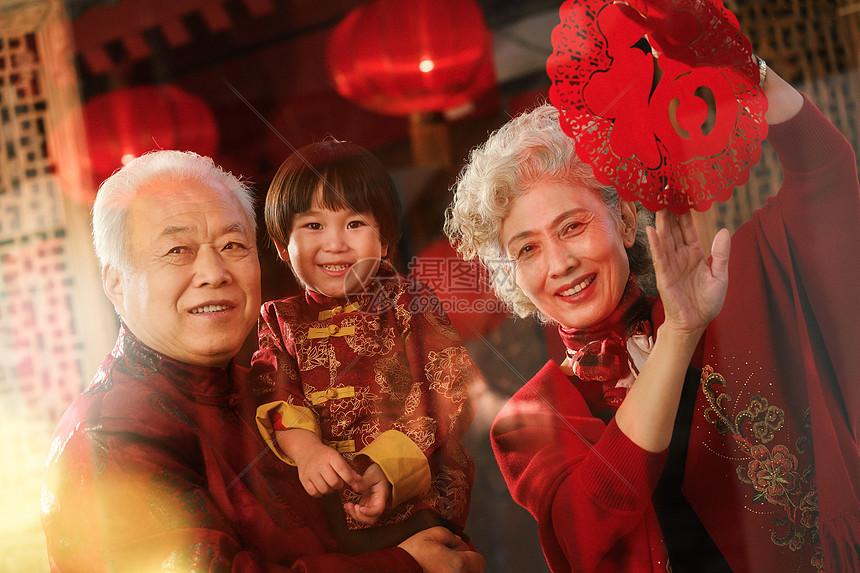 幸福的祖父母和孙子图片