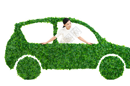 创意汽车素材青年商务女士驾驶绿色环保汽车出行背景