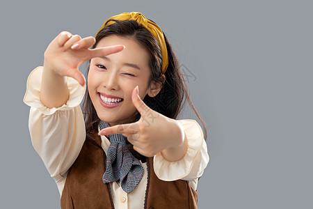中国框年轻女孩肖像背景