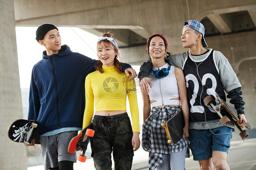 年轻核心持续成长 连续客场之旅考验球队深度与韧性