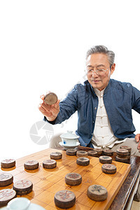 老年人下象棋图片