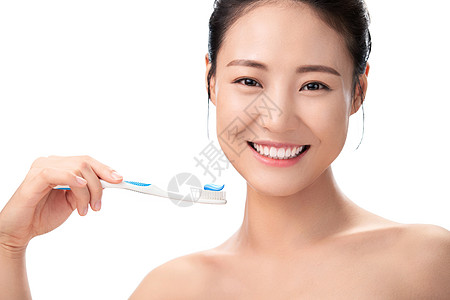 清洁皮肤青年女人刷牙背景