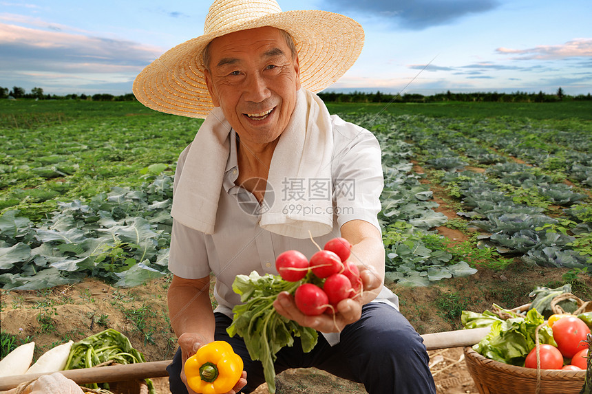 坐在田头的农民图片