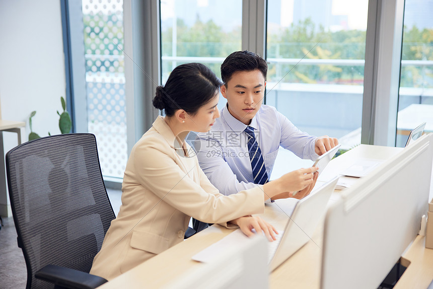 討論波波維奇執教風格演變及其對新一代球員的影響