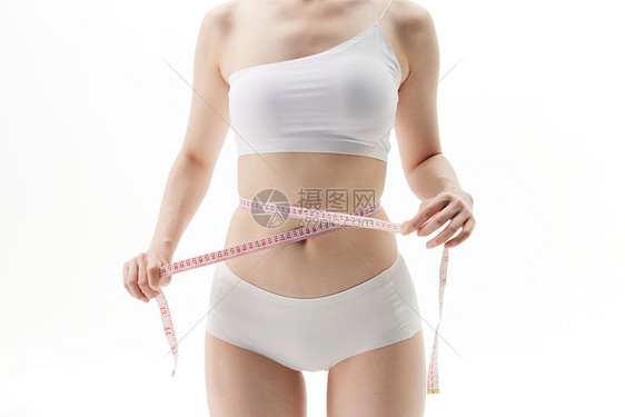 女子减肥瘦身量腰围图片