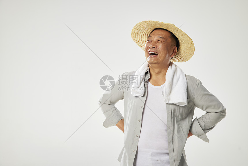 憨厚的农民开心大笑高清图片下载-正版图片507704759-摄图网