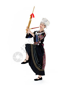 民族习俗吹芦笙的苗族女性图片