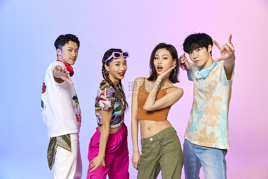 多项数据刷新历史纪录