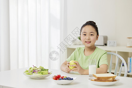 色拉小女孩健康早餐饮食背景