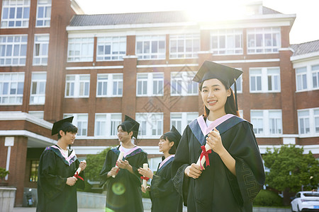 青春海报女大学生拿着毕业证书微笑背景